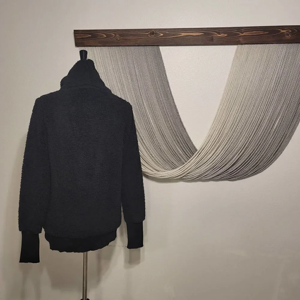 Athleta Fleece Cowl Neck Pullover Sz XS
